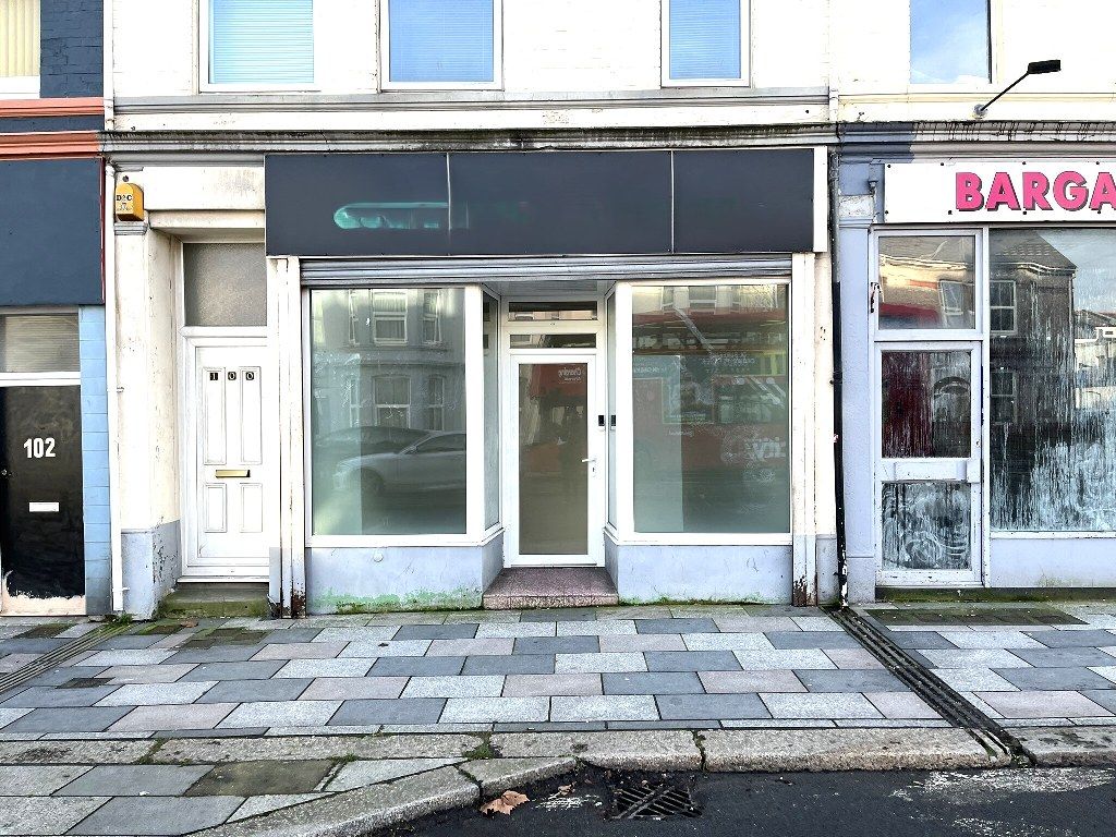 Property photo 1 of 3 Front View