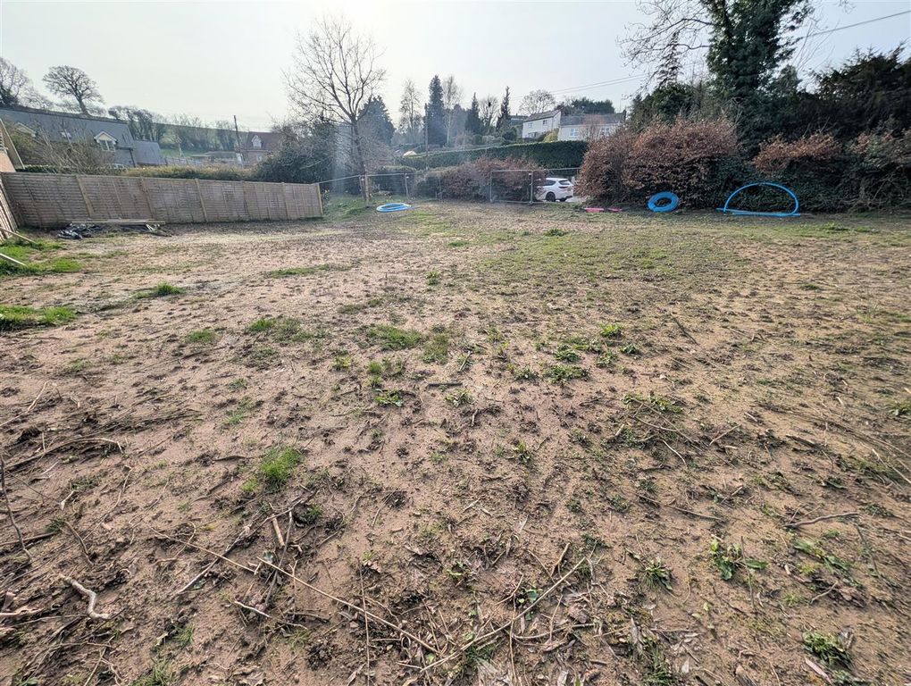 Property photo 2 of 8 Pxl_20260320_153029668~2.Jpg