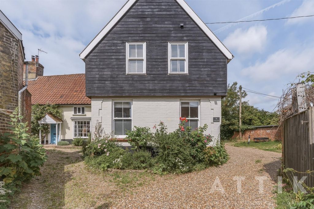 Property photo 1 of 25 London_Road_001.Jpg