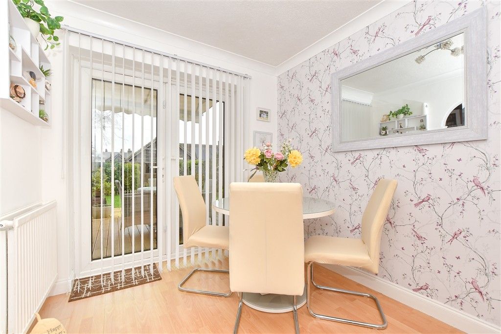 Property photo 3 of 14 Dining Room