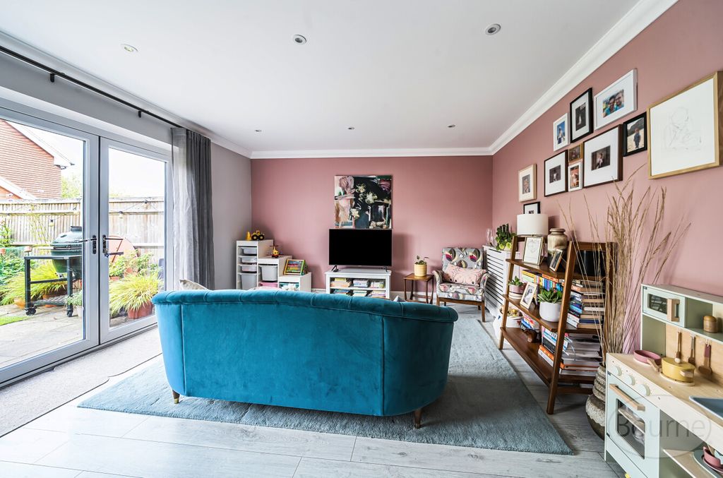 Property photo 3 of 22 34451Df9-c162-417...