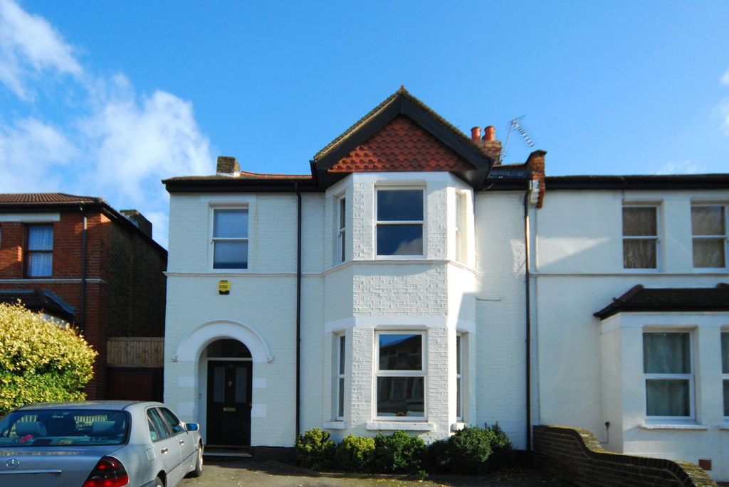 Property photo 2 of 14