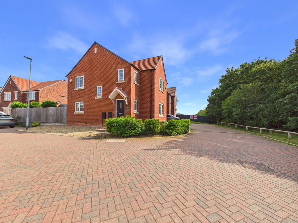 Property photo 1 of 26