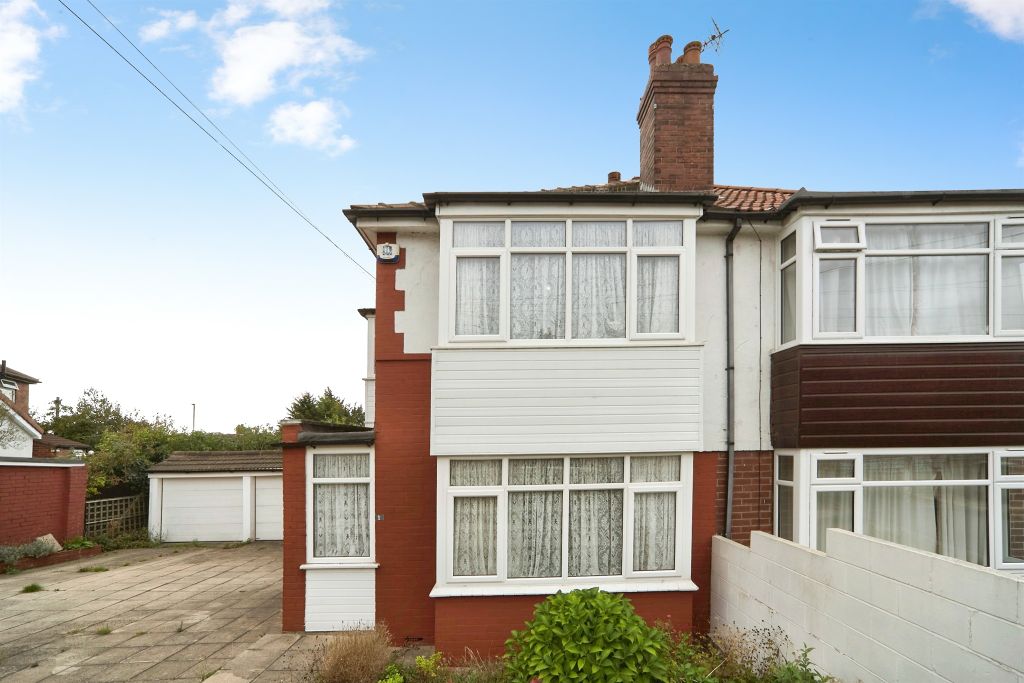 Property photo 1 of 18