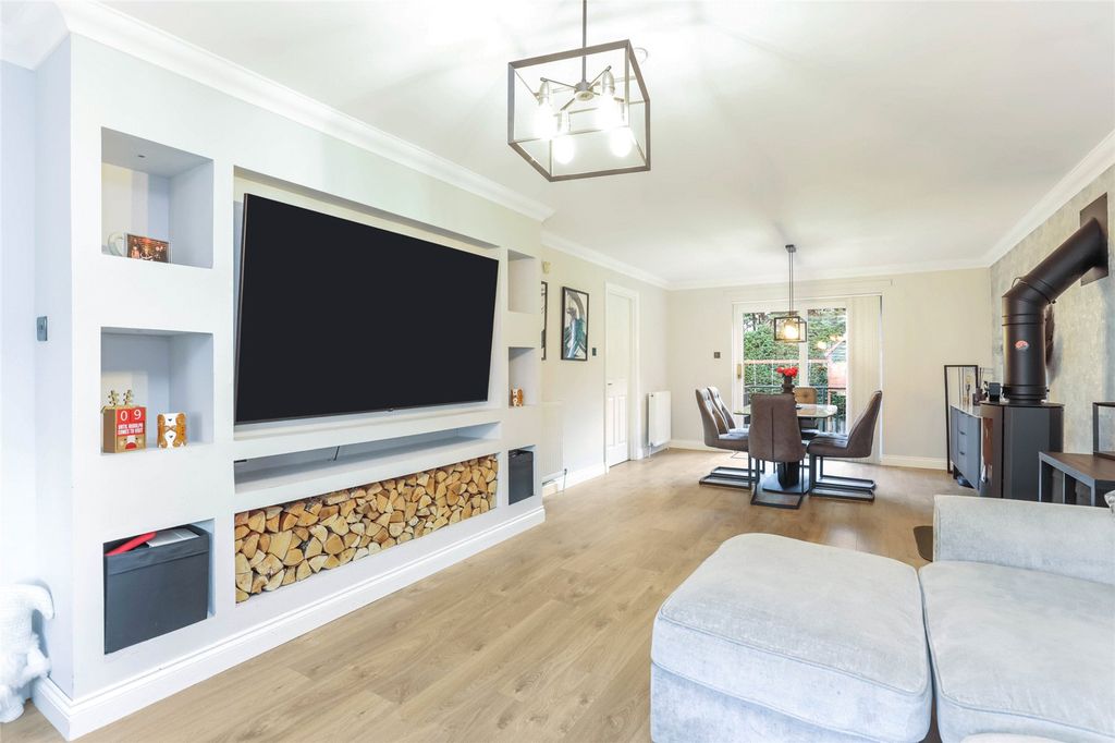 Property photo 2 of 23 Picture No. 05