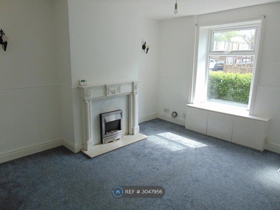 Property photo 2 of 7 Lounge