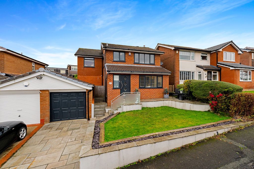 Property photo 1 of 46 Photograph 40