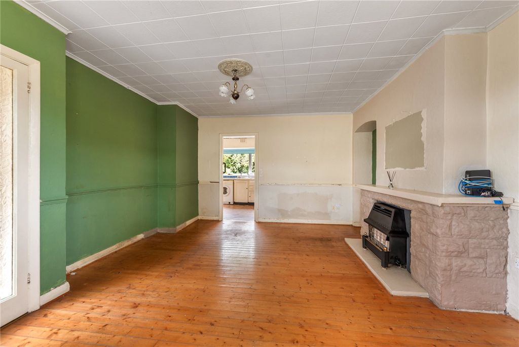 Property photo 3 of 18 Picture No. 04