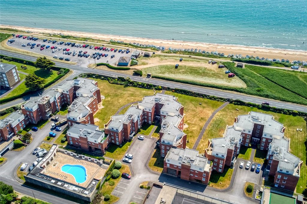 Property photo 2 of 23 Picture No. 02