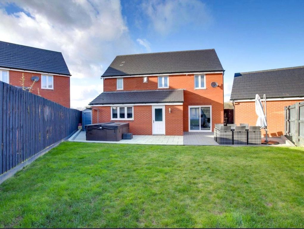Property photo 2 of 7 Picture No. 02