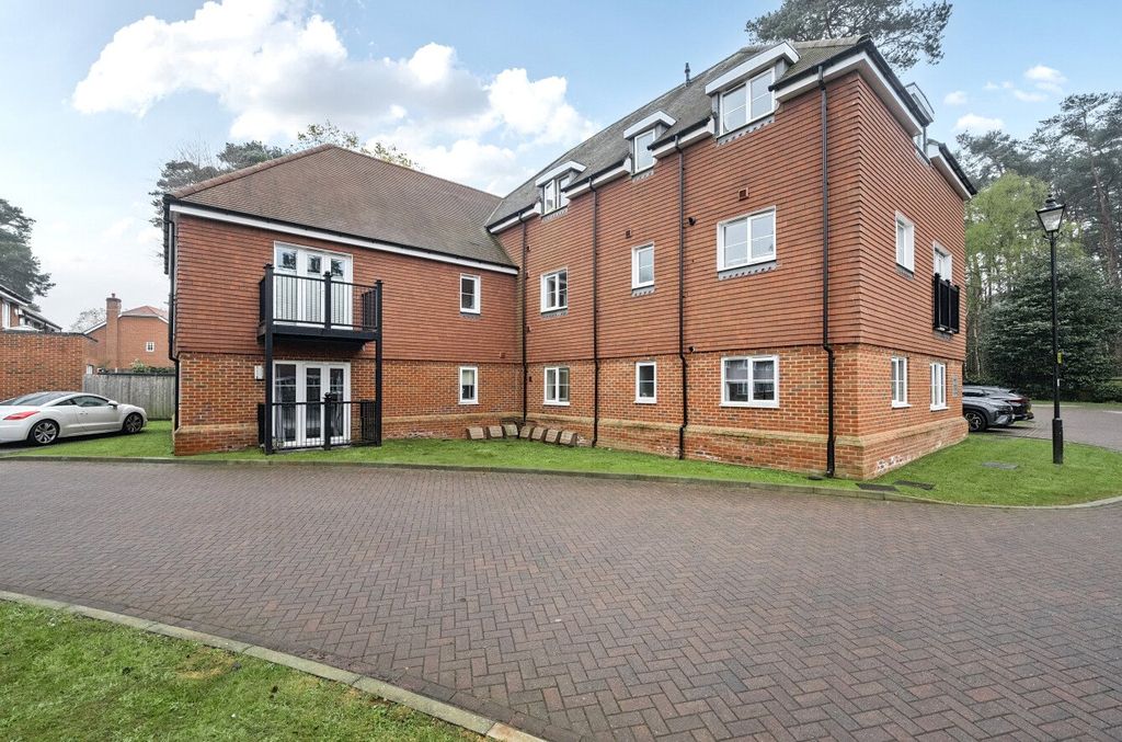 Property photo 2 of 13 Picture No. 01