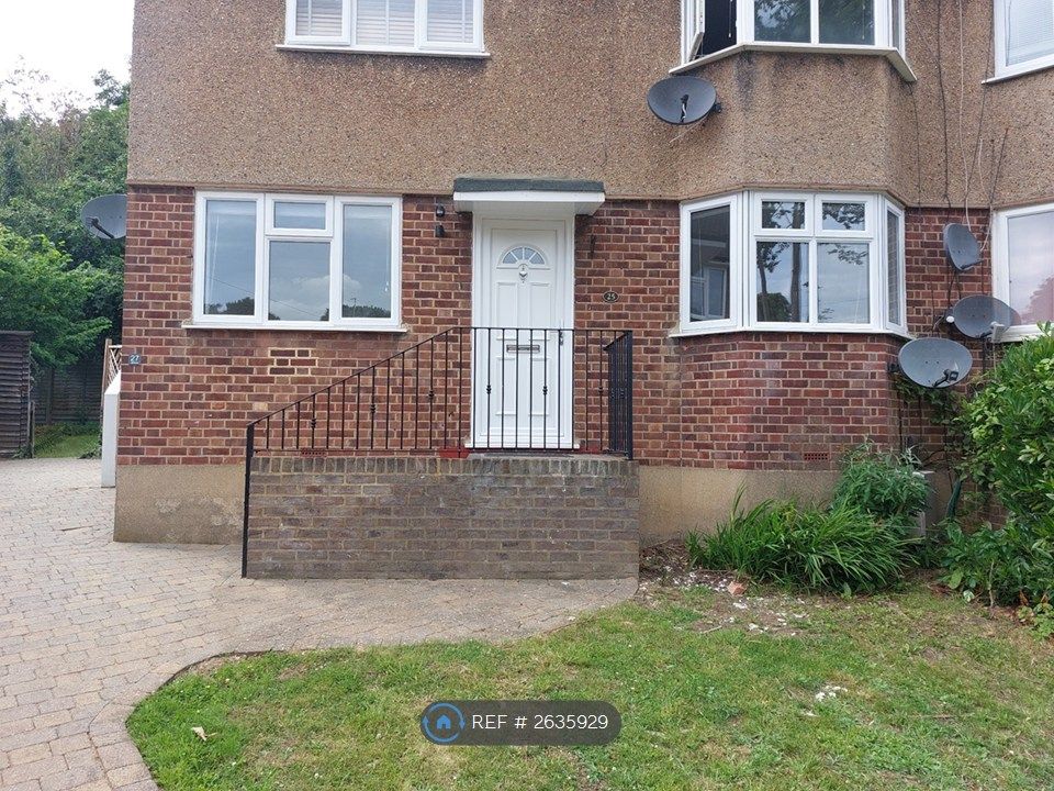 Property photo 1 of 8 Exterior