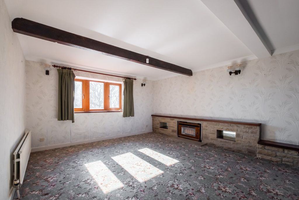 Property photo 2 of 16 Dining Lounge