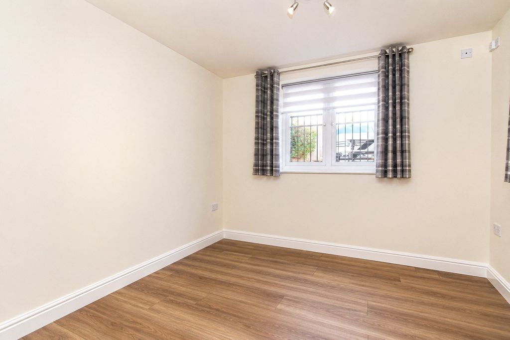 Property photo 2 of 7 Picture No. 07