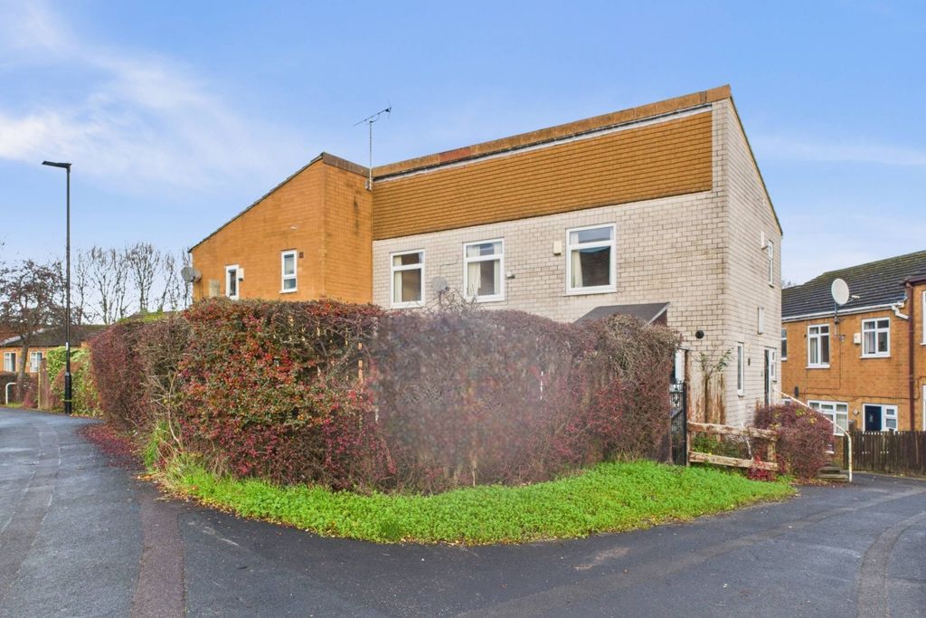 Property photo 1 of 20 Cam04661G0-Pr0227-Still031