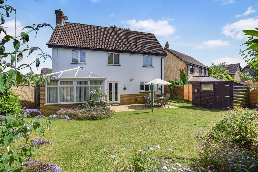 Property photo 2 of 19