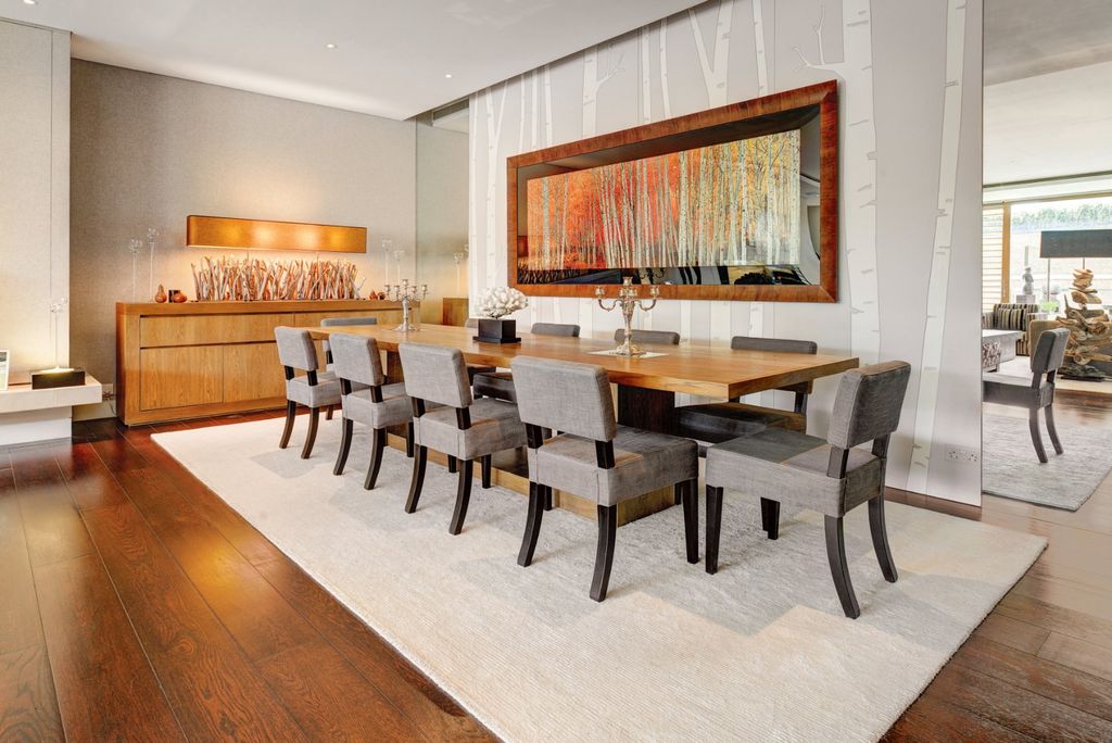 Property photo 2 of 13 Dining Area