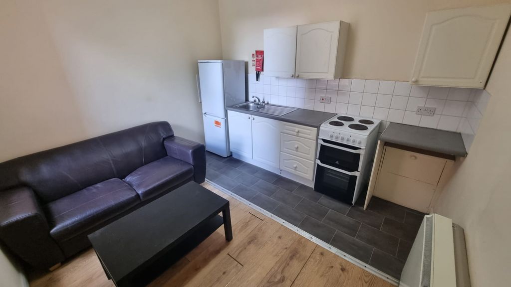 Property photo 1 of 6 Anson Road