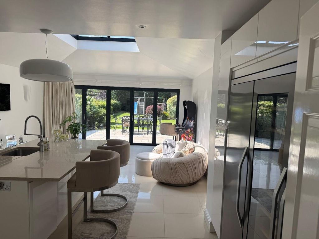 Property photo 2 of 24 M23.Jpg