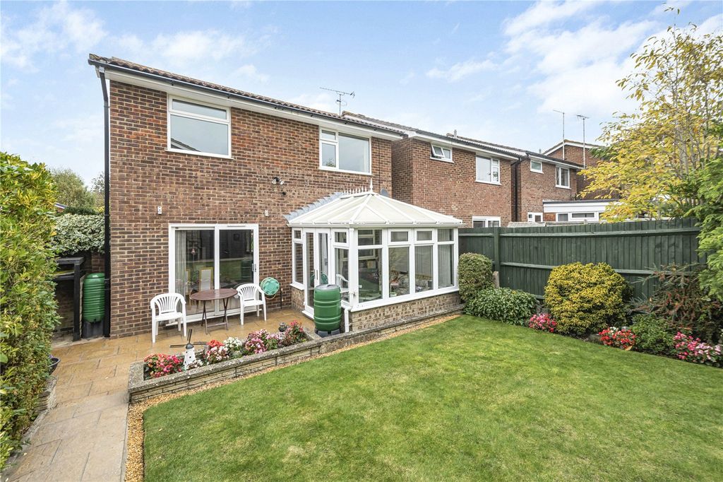 Property photo 2 of 24 Picture No. 14