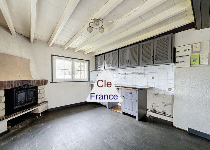 Property photo 3 of 13