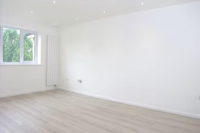 Property photo 3 of 9 Living Room