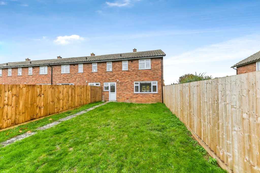 Property photo 2 of 20 Front