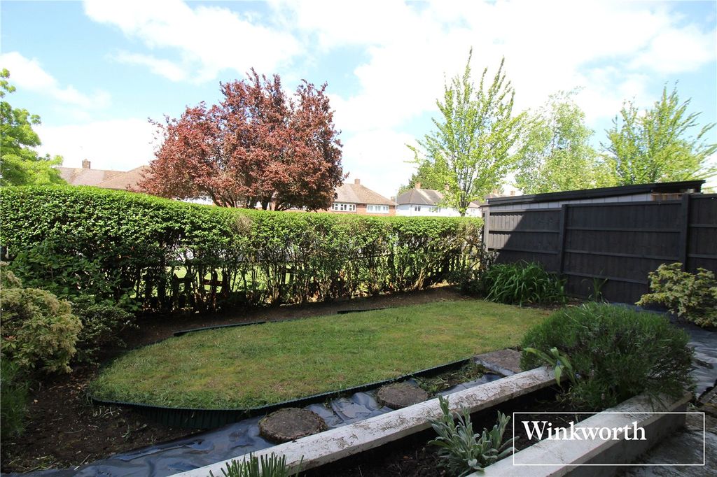Property photo 1 of 11 Picture No. 16