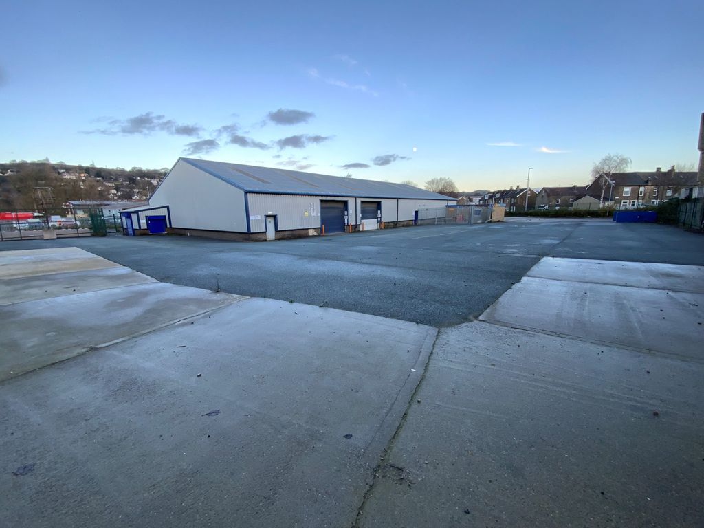 Property photo 2 of 4