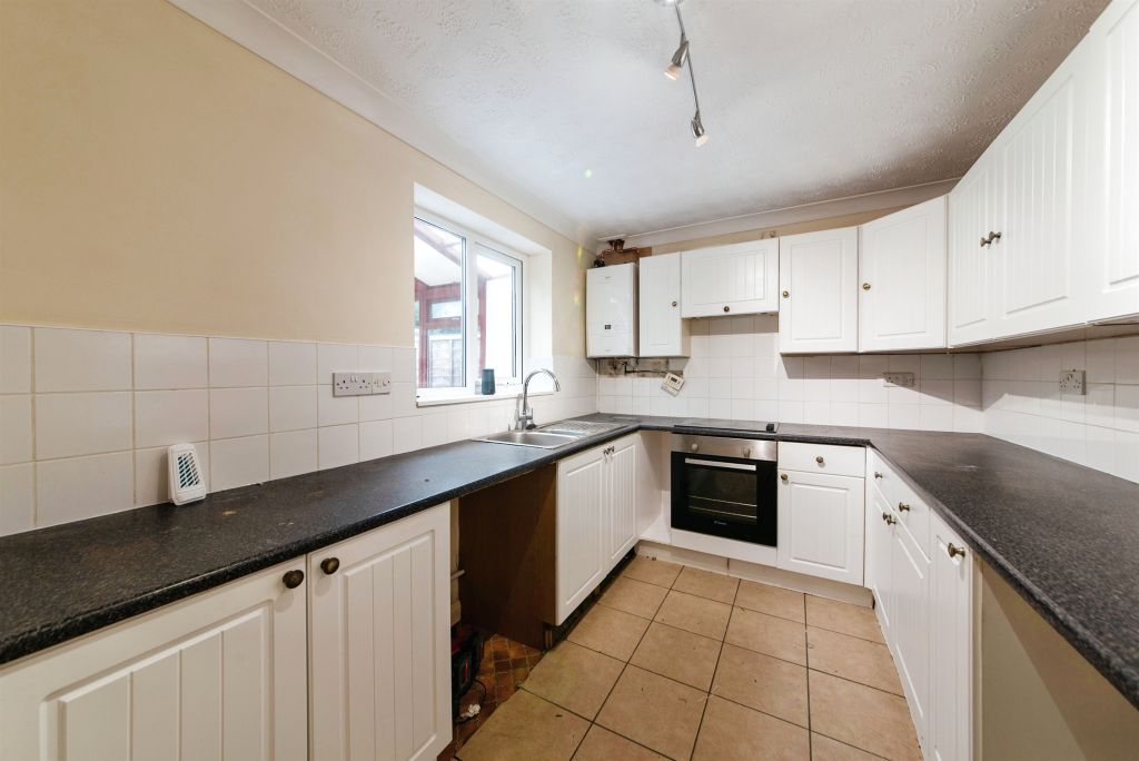 Property photo 3 of 17