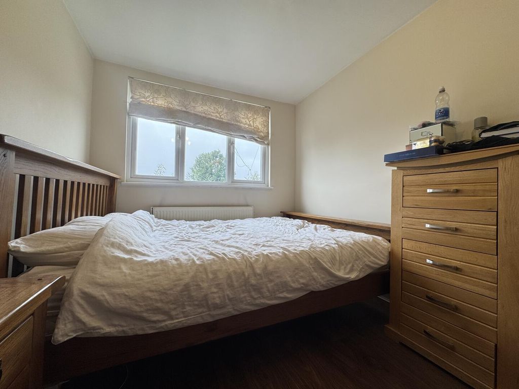 Additional image 27 of 3 bed semi-detached house for saleGordon Road, Grays RM16