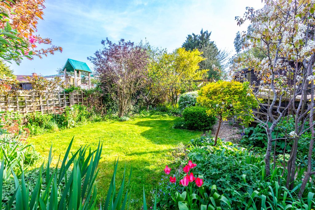 Property photo 3 of 18 Rear Garden