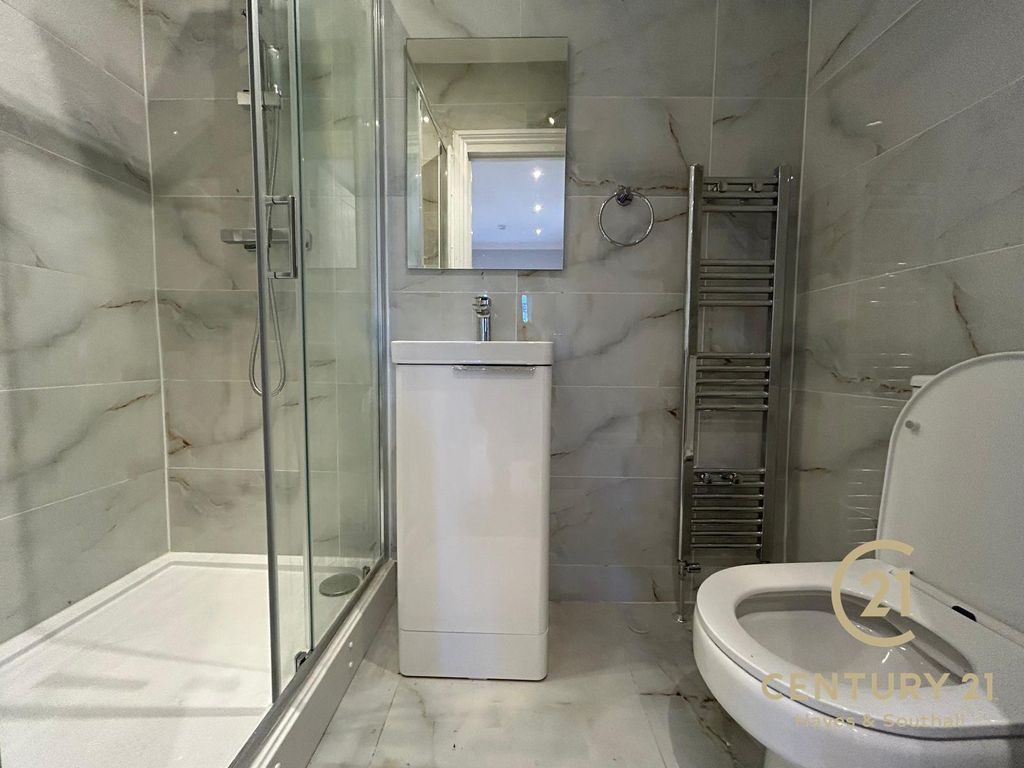 Property photo 2 of 2