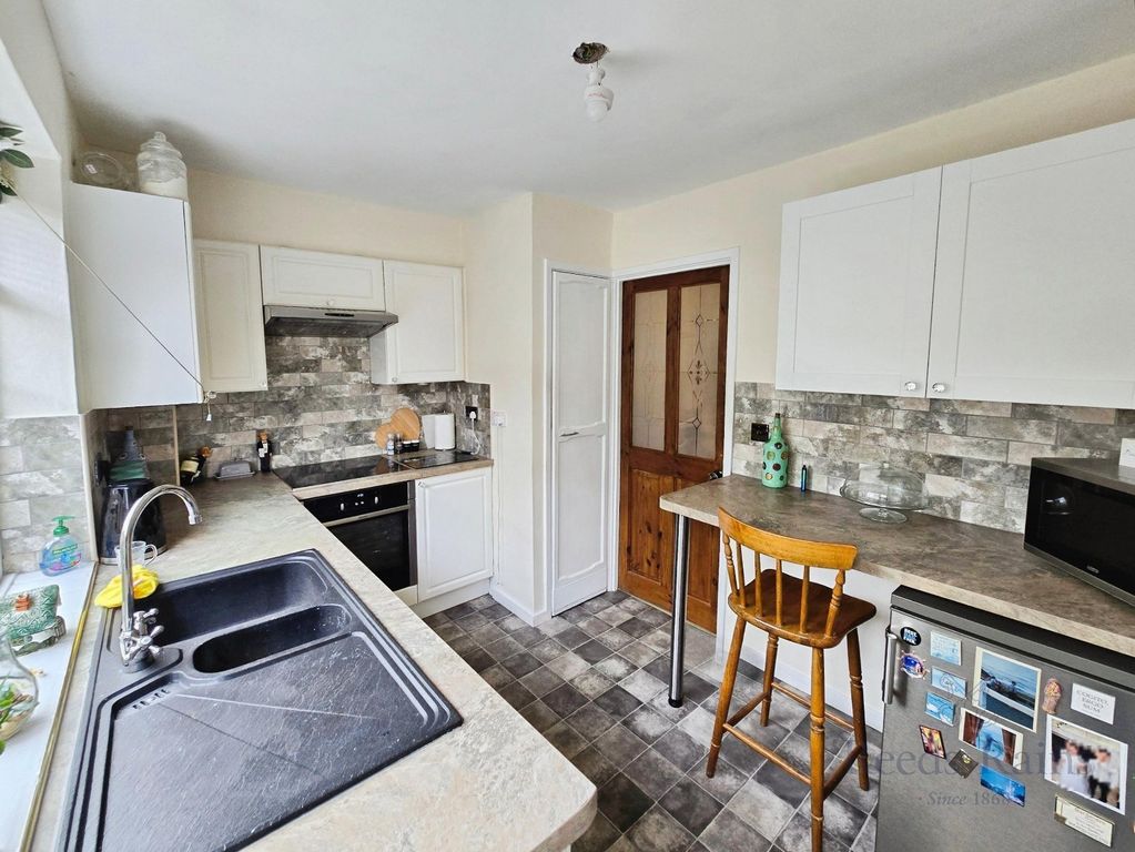 Property photo 3 of 15 Picture No. 28