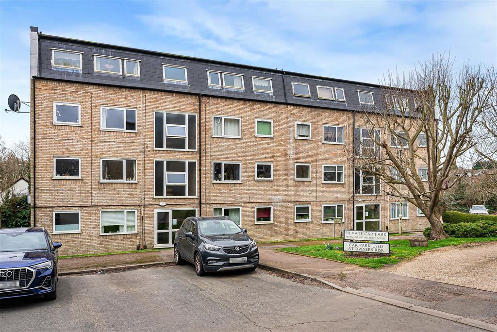 Property photo 2 of 21 3_74800.Jpg