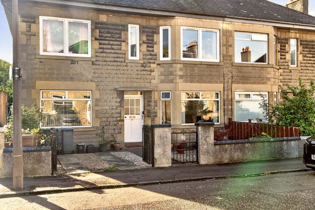 Property photo 1 of 27