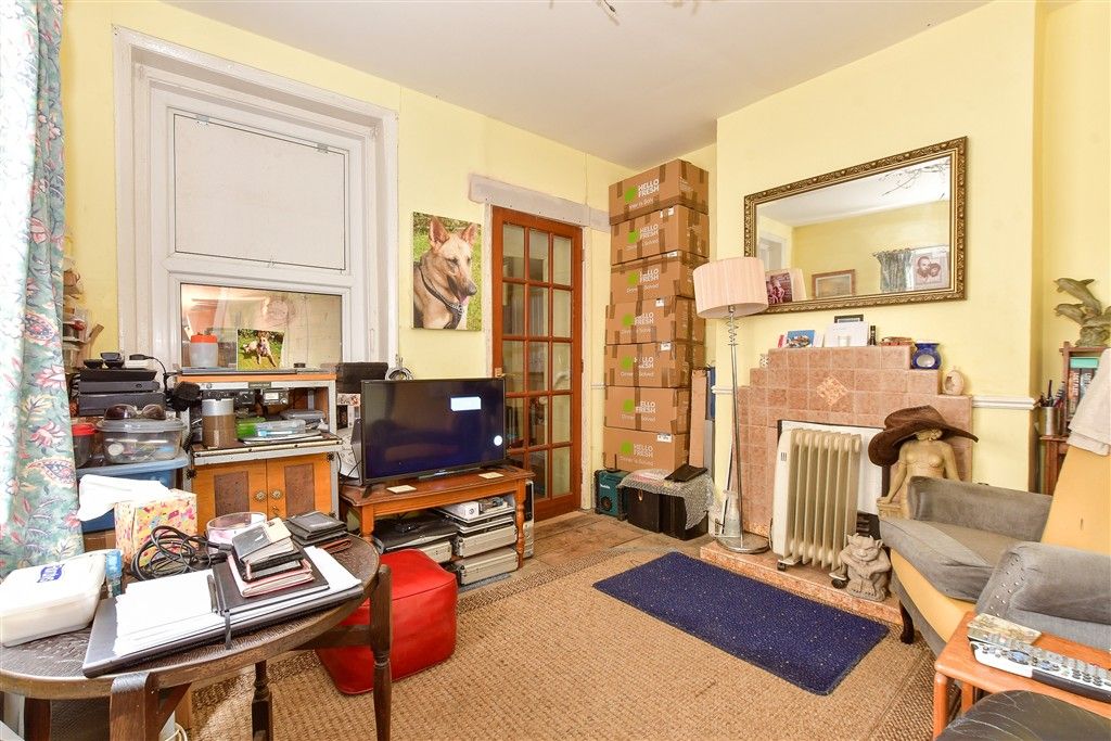 Property photo 2 of 12 Sitting Room