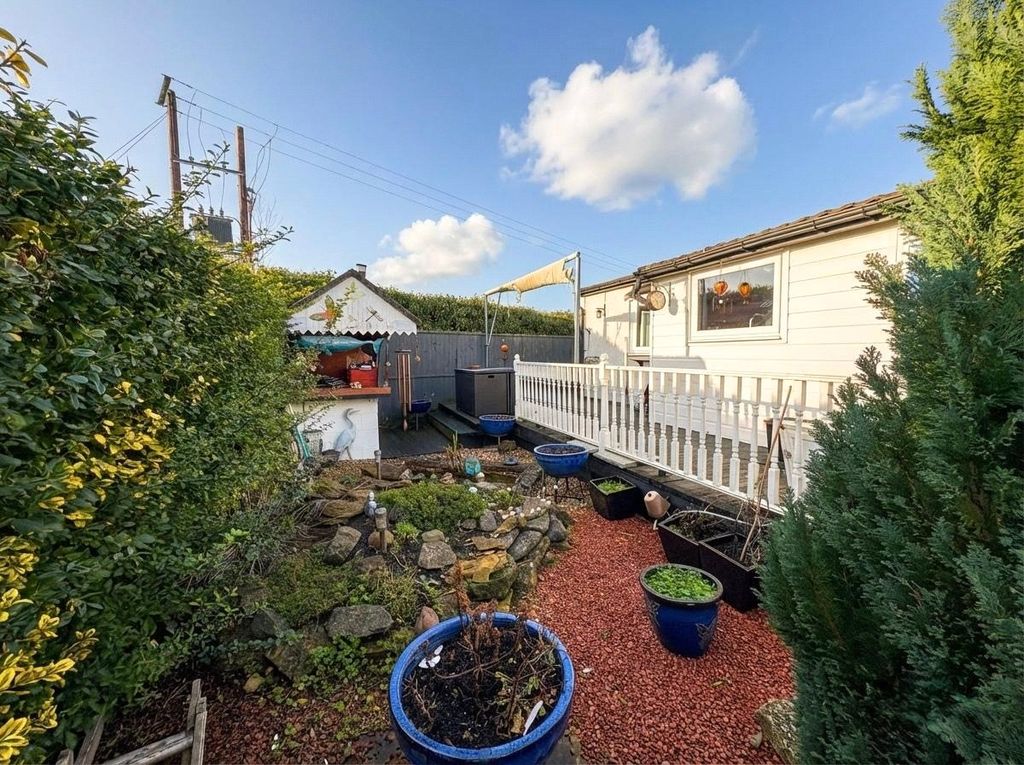 Property photo 1 of 11 Picture No. 02