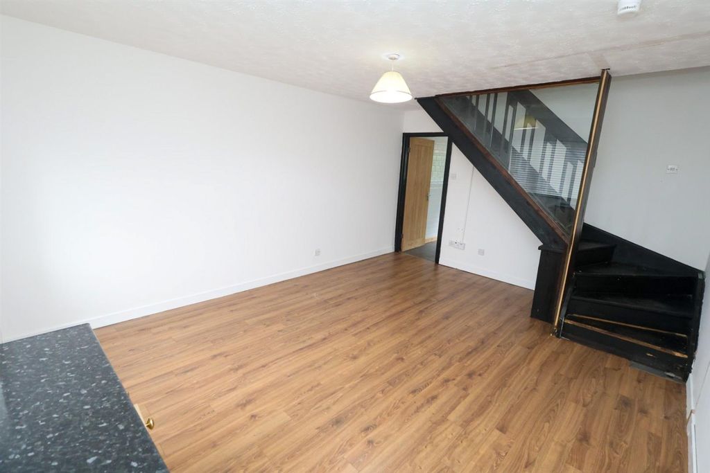 Property photo 3 of 13 8-2.Jpg