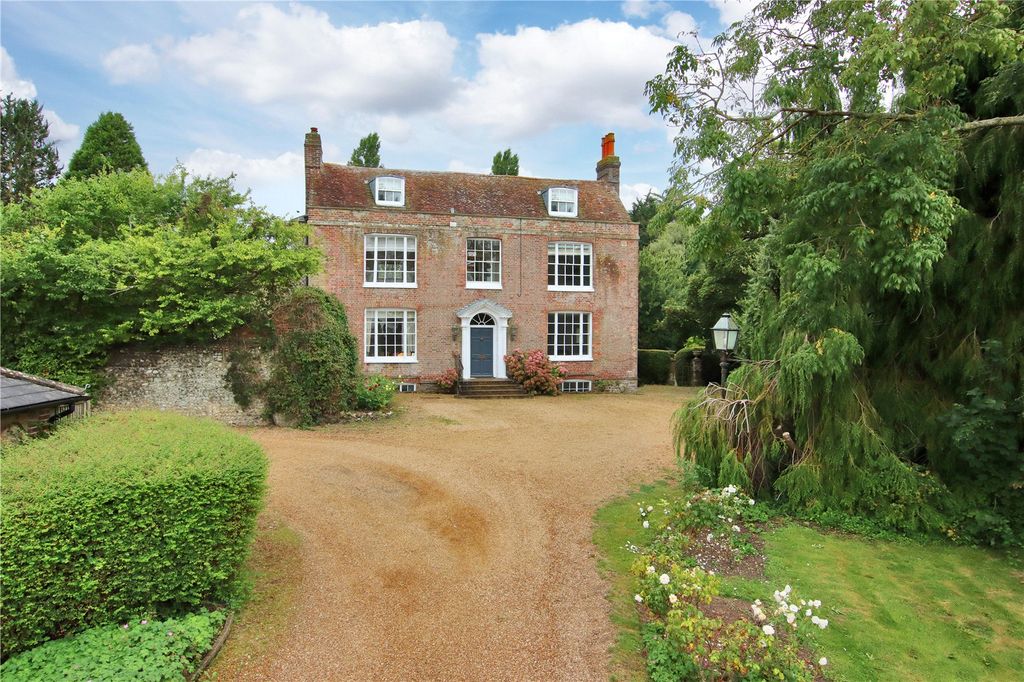 Property photo 1 of 25 Wannock Place