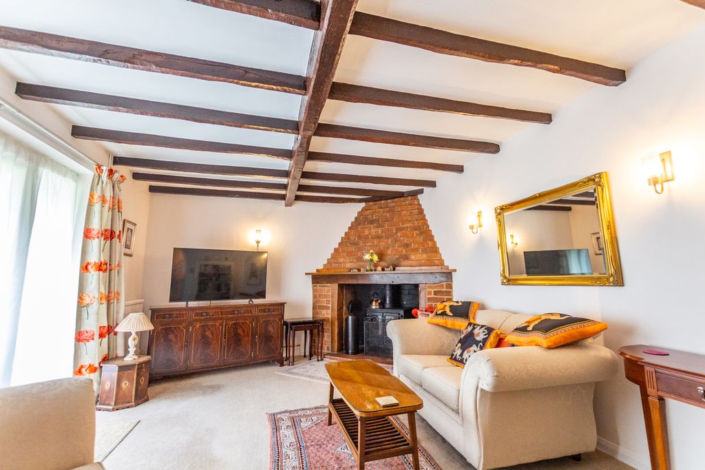 Property photo 2 of 13 Picture No. 01