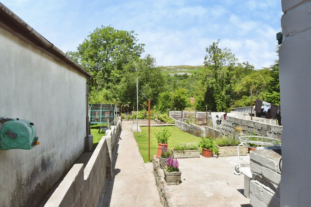Property photo 2 of 18 Pbox-Img.Jpg