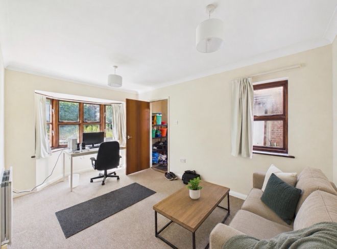 Property photo 3 of 9