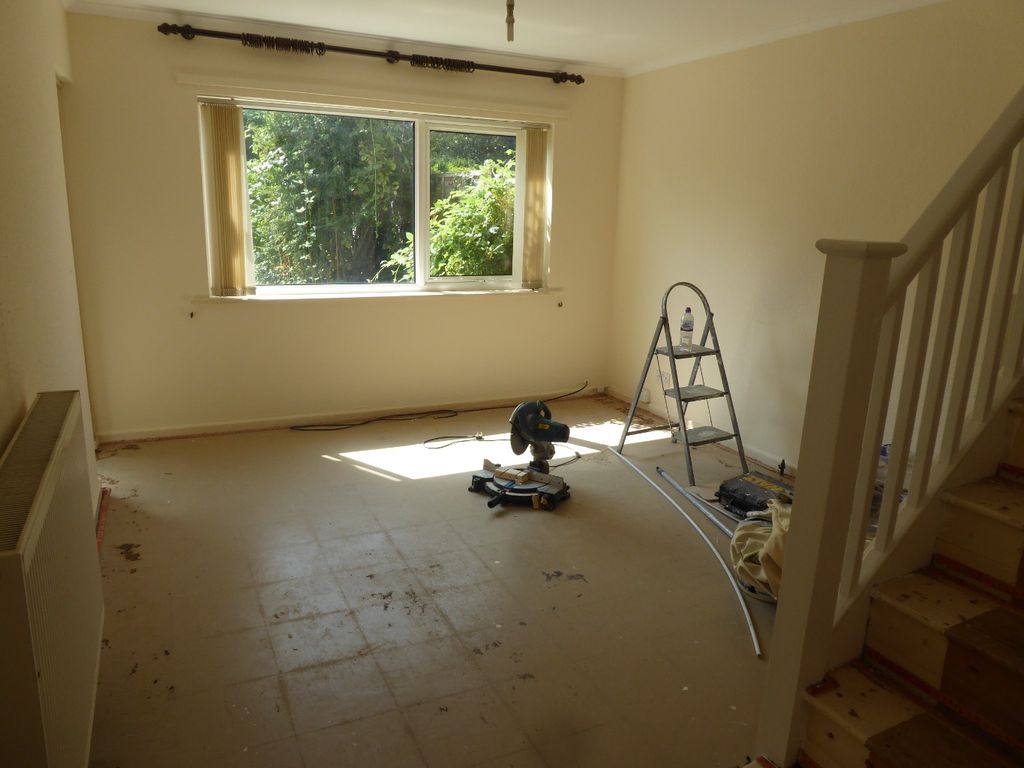 Property photo 2 of 14 4482221