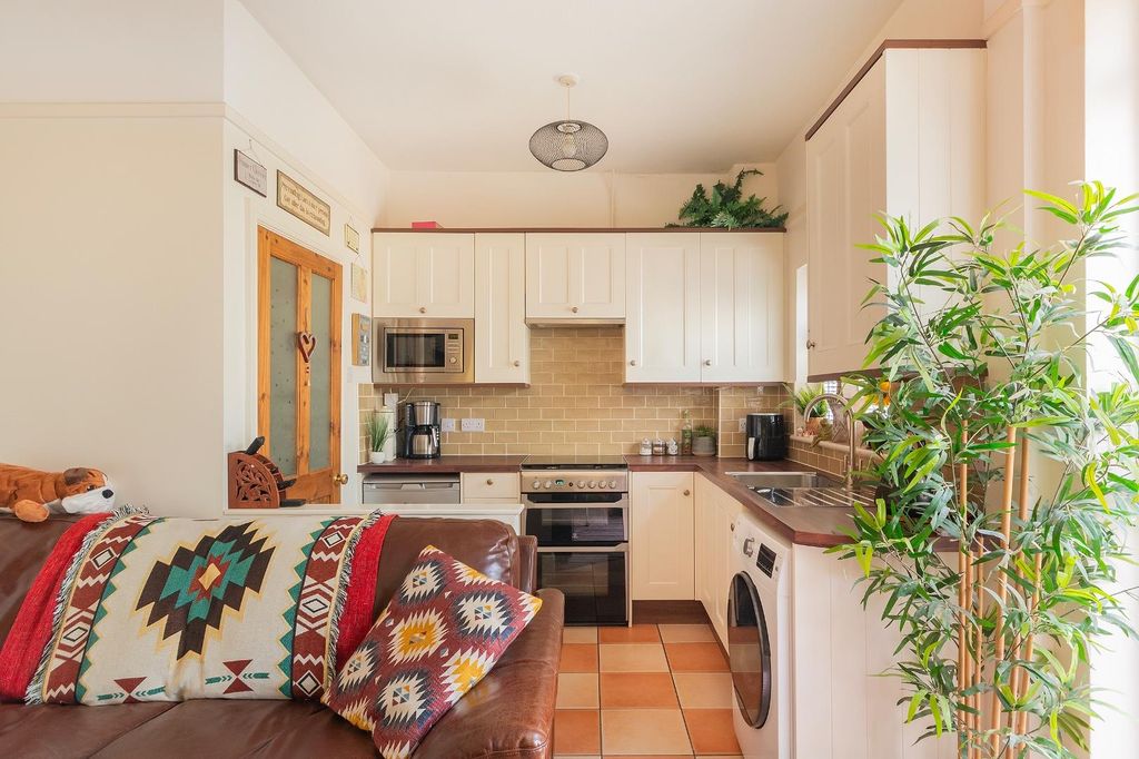 Property photo 1 of 31 3N0Ree - Kitchen Diner E.Jpg