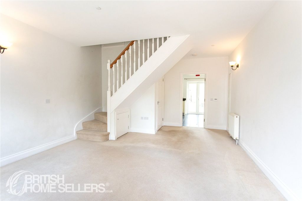 Property photo 2 of 26 Picture No. 03