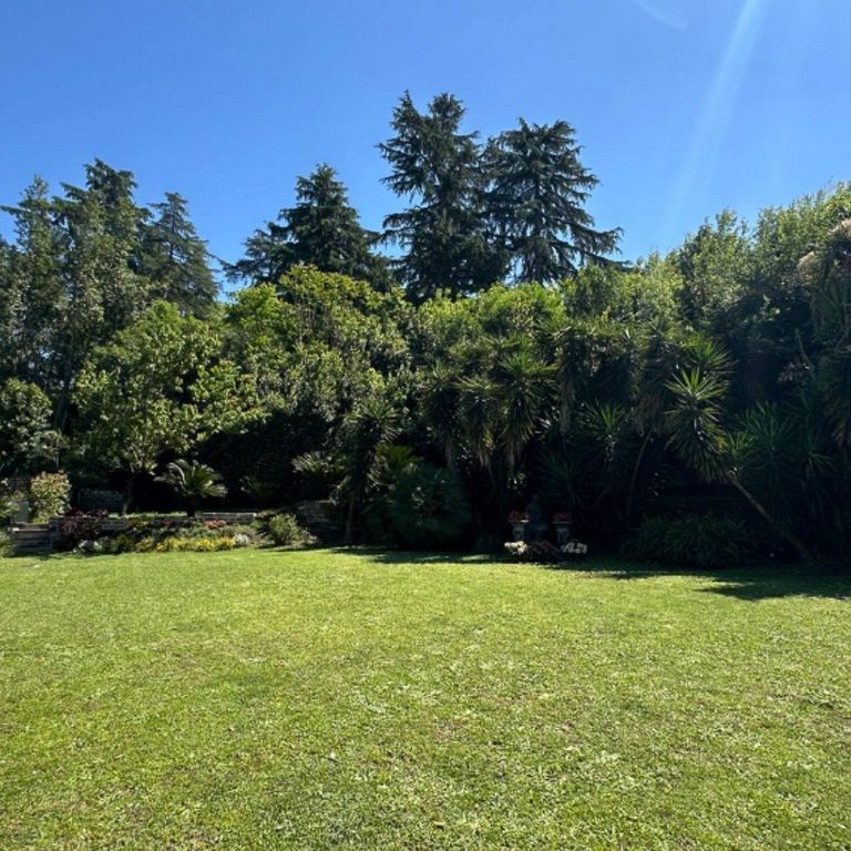 Property photo 3 of 25