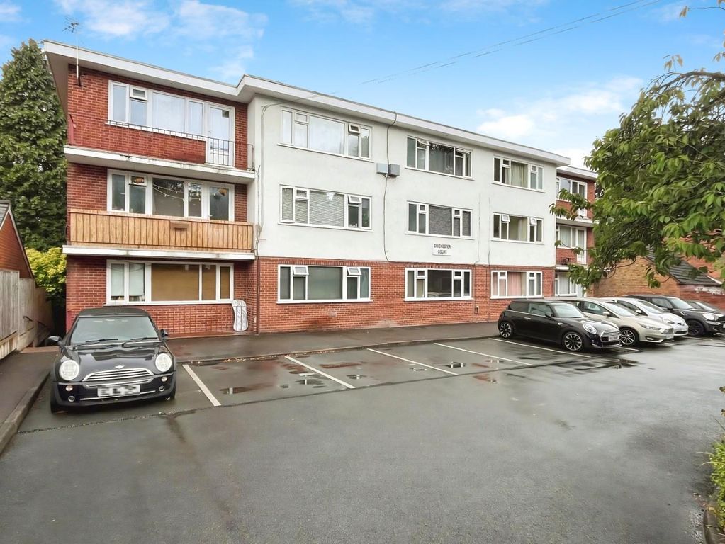 Property photo 1 of 12 18539147-cc1.Jpg
