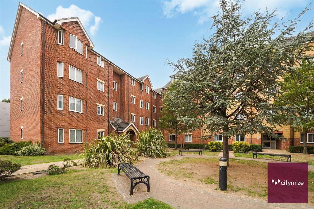Property photo 3 of 16 Flat 35, Omega Court - Zbw62Eiwlayjmsr49Qdb.Jpg