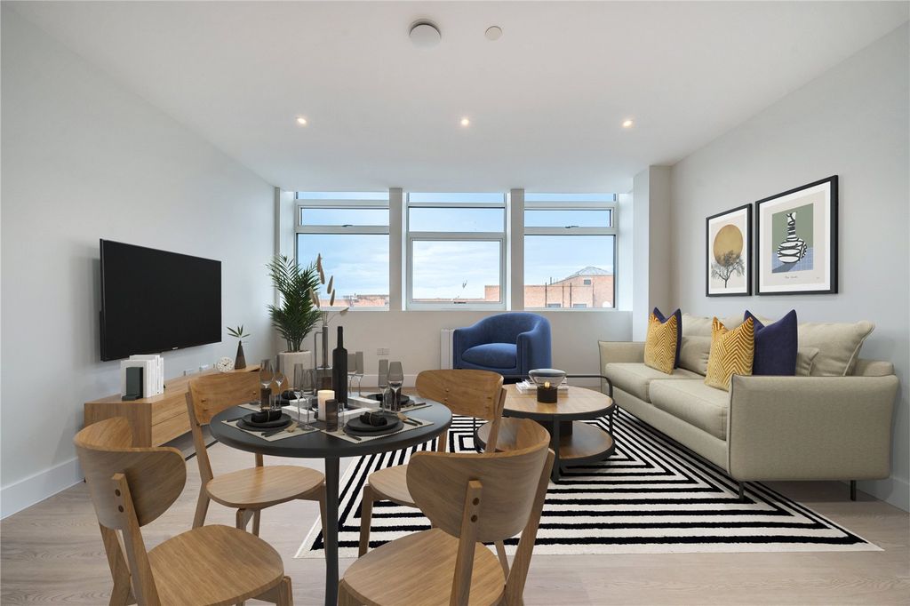 Property photo 1 of 6 Picture No. 24